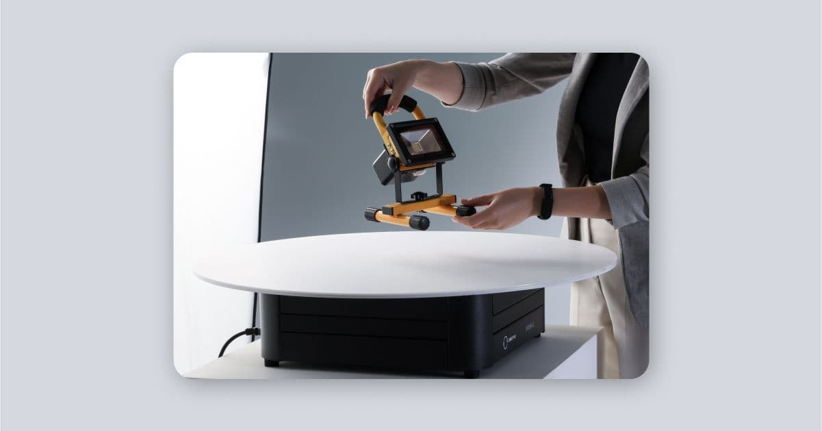 Erzielen Sie makellose 360°-Produktfotografie mit Orbitvu Turntable G2