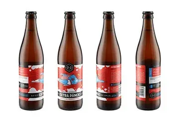 Honza Beer Challenge oder wie man in weniger als zwei Stunden webtaugliche Bilder von hundert Flaschen aufnimmt
