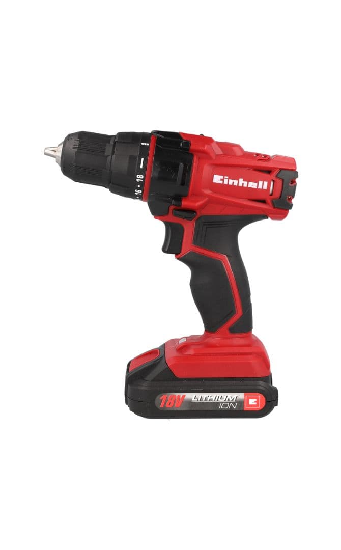 Packshot einer roten Bohrmaschine