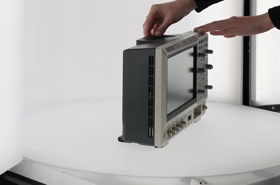 Motorisierter Drehteller mit integrierter Waage in Alphashot XL G2