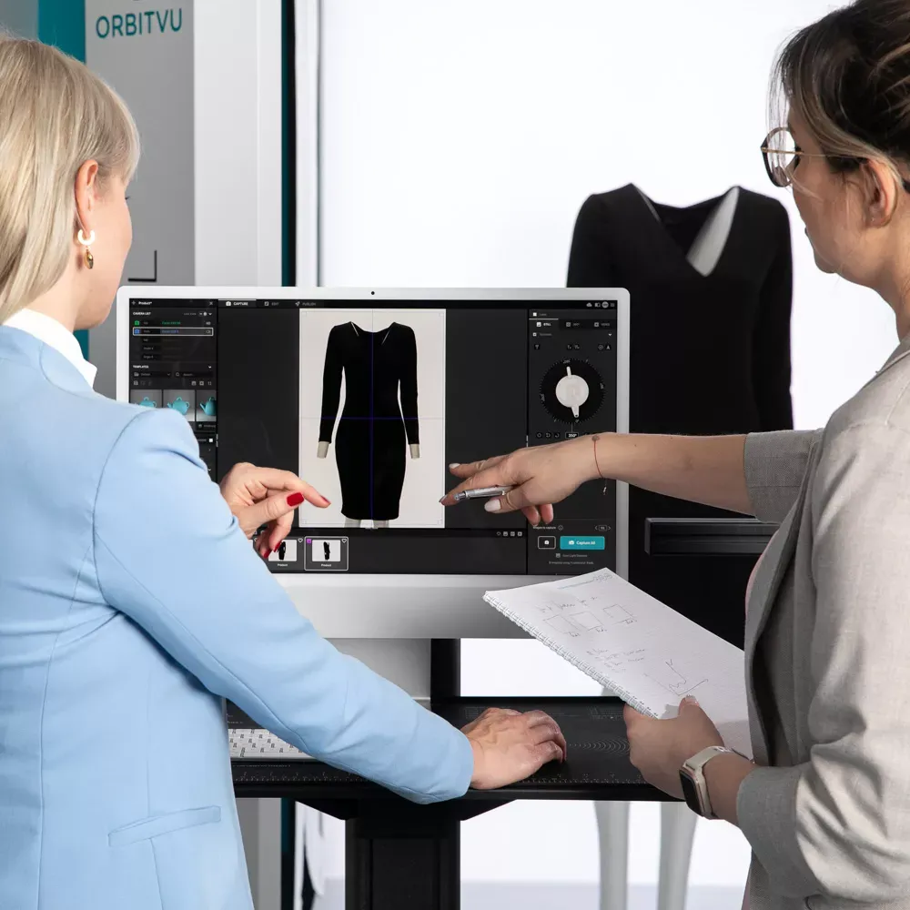 Zusammenarbeit an Software für Produktfotografie